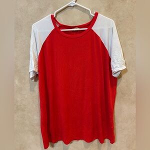 Piko 1988 Red and White Short Sleeve Tee medium retro cut oversized